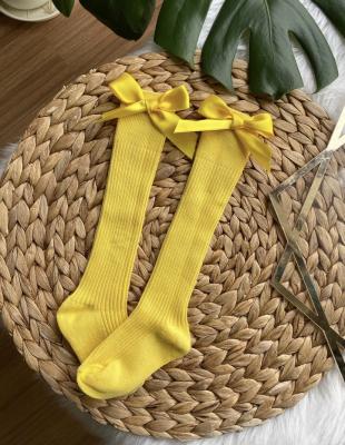 0-3 Yaş Sarı Kurdeleli Diz Altı Çorap