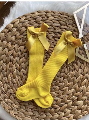 0-3 Yaş Sarı Kurdeleli Diz Altı Çorap